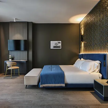 Boutique - Preferred & 5* Stresa