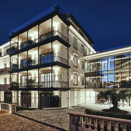Boutique - Preferred & 5* Stresa