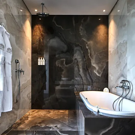 Boutique - Preferred & Hotel 5*