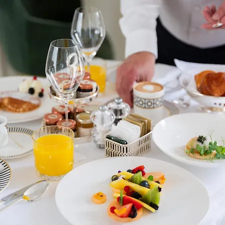 Отель Boutique 5*