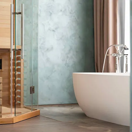 Boutique - Preferred & Hotel Stresa